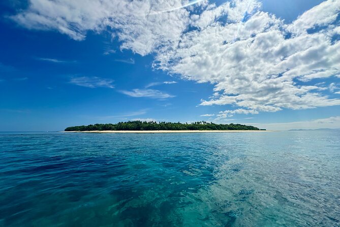 Captain Cook Cruises Fiji - Island and Reef Day Cruise - From Denarau to the Mamanucas