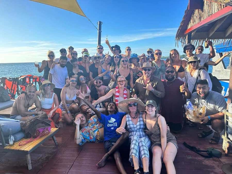 Denarau: Seventh Heaven Floating Bar Day Trip - Who will enjoy this floating bar day