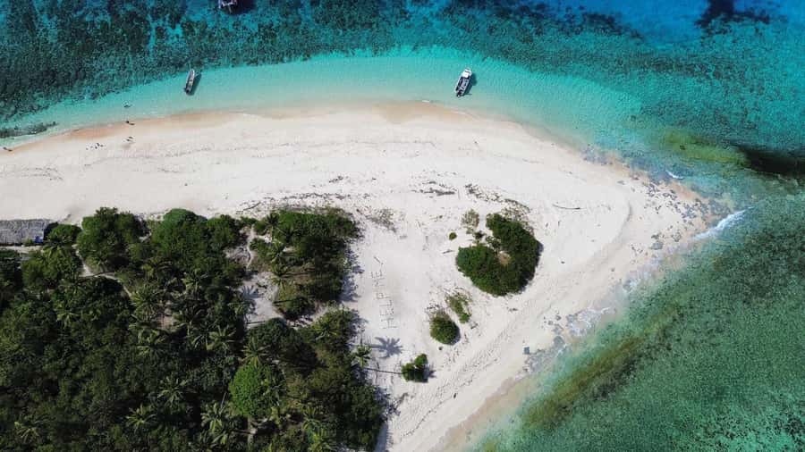 Fiji: Authentic Fijian Day Cruise by Boat - Monu Island’s deep sea cove