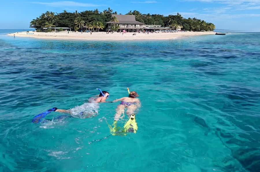 Fiji: Beachcomber Island Day Cruise with Snorkelling - Snorkeling, Fish Feeding, and the Turtle Pond