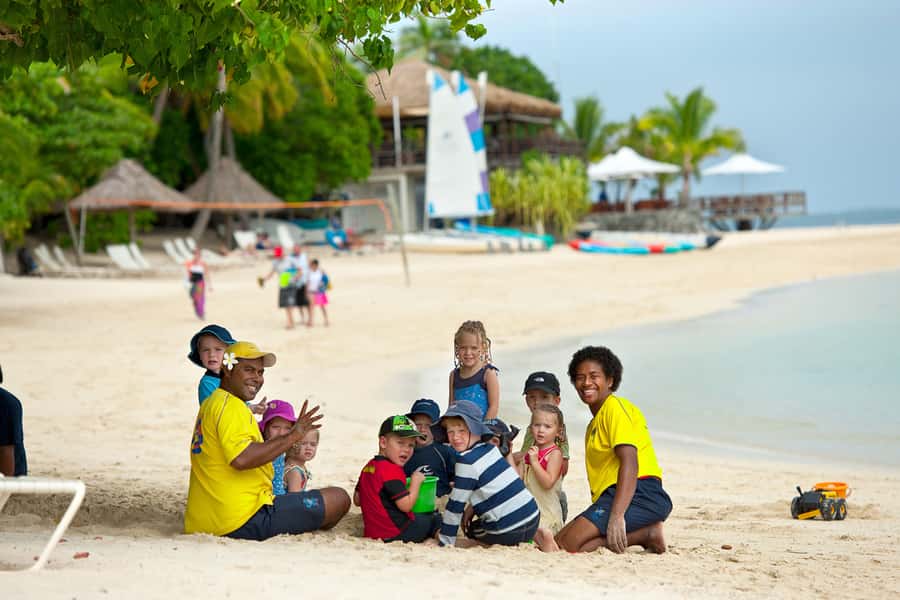 Fiji: Castaway Island Resort Day Cruise with Lunch - The return cruise through the Mamanucas