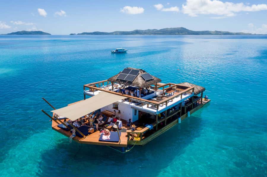 Fiji: Cloud 9 Floating Bar and Pizzeria Day Trip - Cloud 9’s Two Levels and Open Sea Views