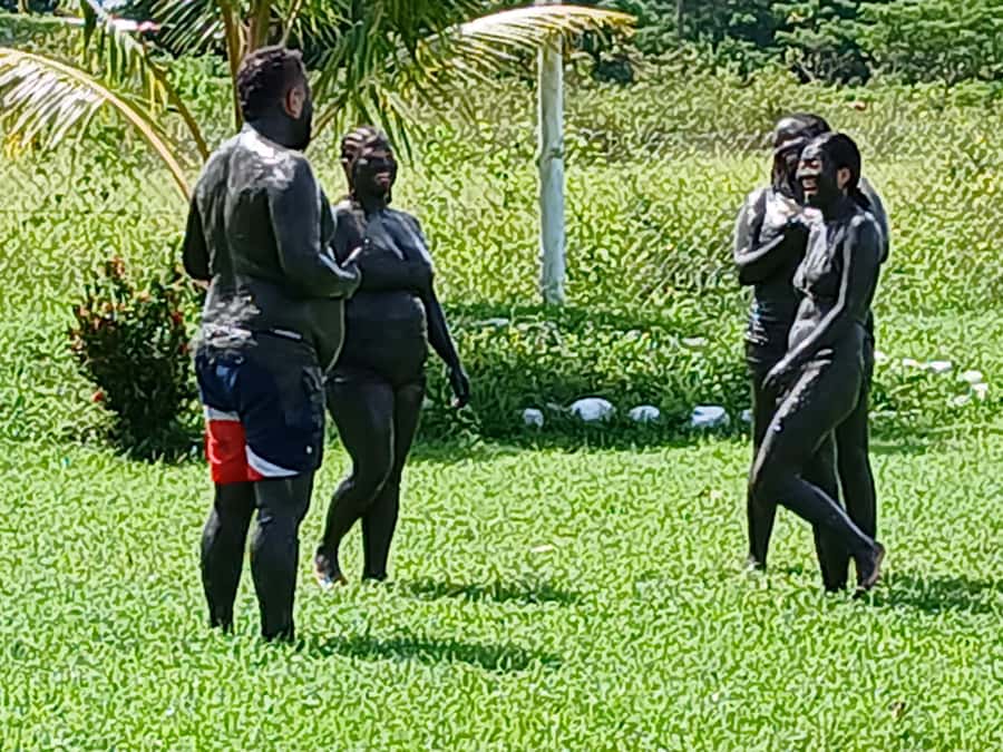 FIJI-NADI: Sabeto Tifajek Hot Spring and Mudpool Tour - Facilities and comfort: the trade-off for the low price