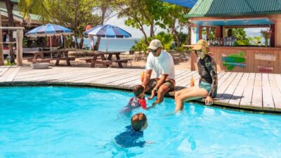 South Sea Island Half-Day Trip with Lunch