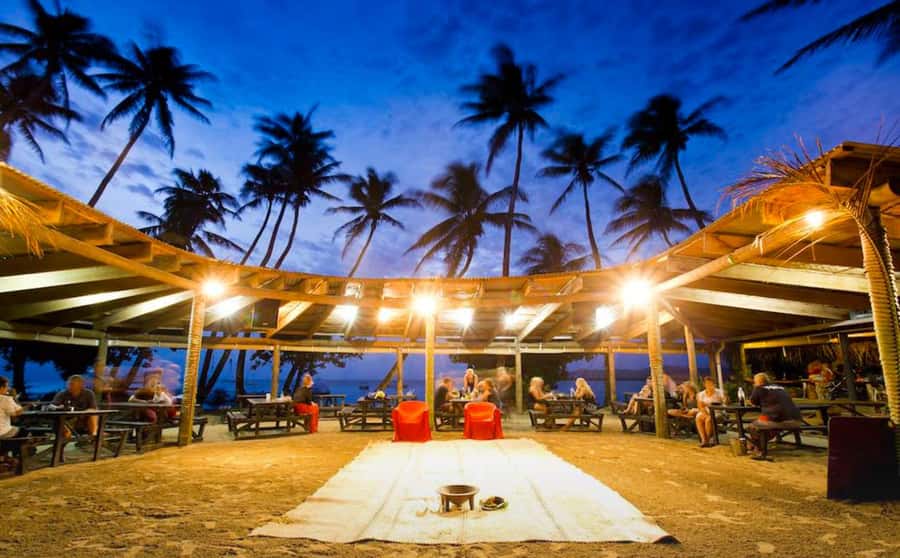 Fiji: Sunset Cruise with Dinner and Fire Show - Firewalking, knife dancing, and the evening show