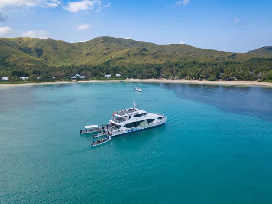 Fiji: Yasawa Islands Explorer Cruise with Lunch - Leaving Denarau on the Yasawa Flyer