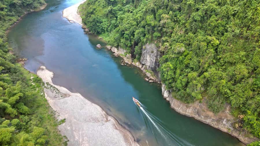 Jewel Of Fiji: Boat, Raft & Waterfall Culture Tour w/Lunch - Key points at a glance