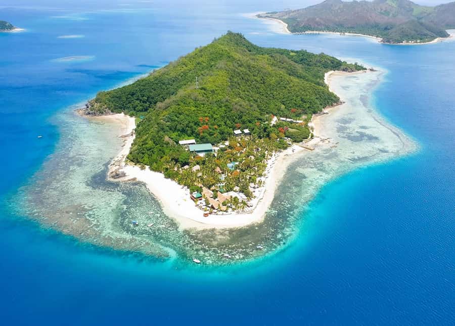 Nadi: 25 minutes Mamanuca Island Tour - Why a helicopter makes sense over the Mamanucas