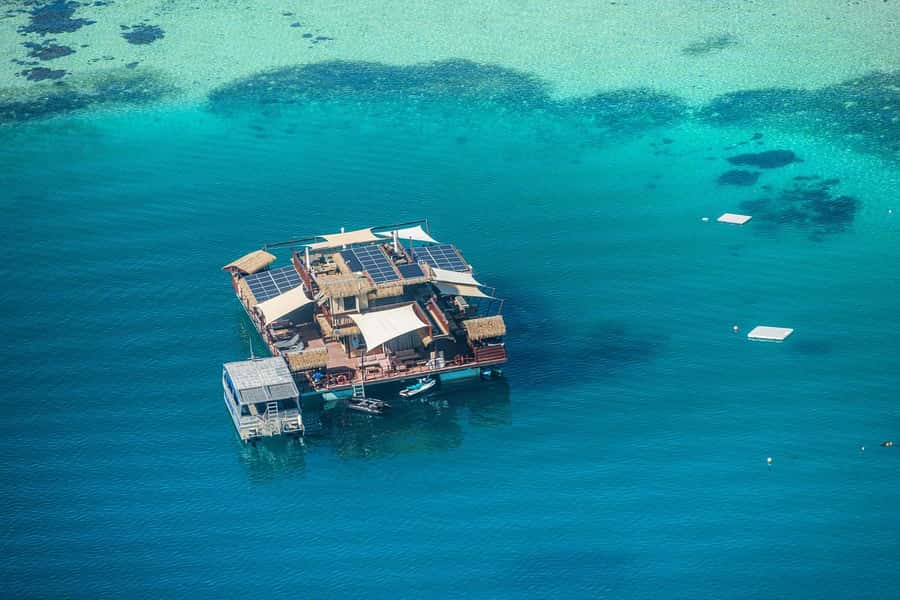 Nadi: 25 minutes Mamanuca Island Tour - Likuliku Lagoon Resort and Fiji’s overwater bungalows