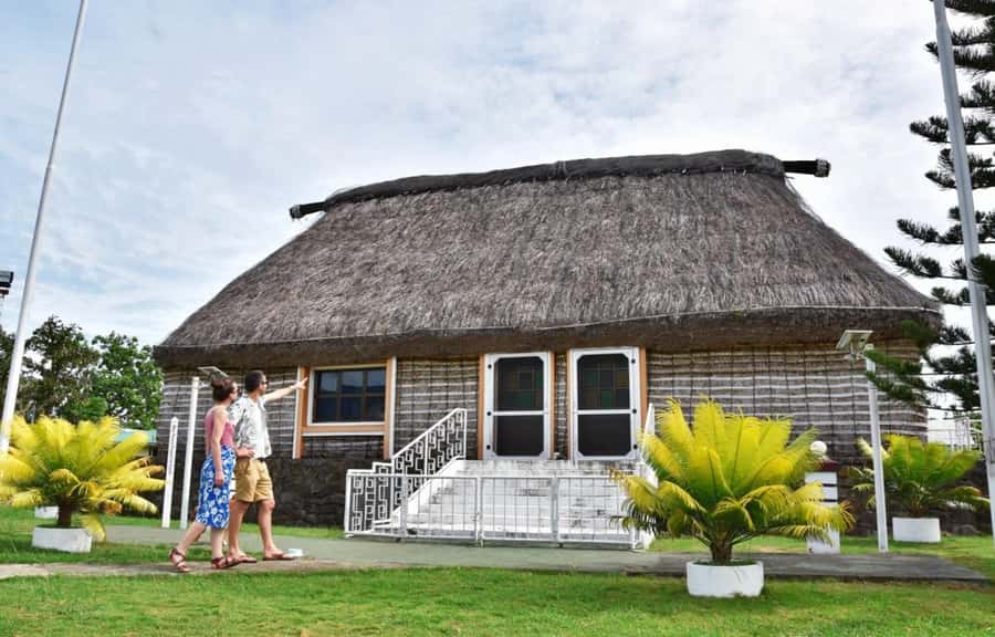 Nadi: Fijian Village Tour with Tifajek Mudpool and Hotspring - Mud pool bath and hot spring bath