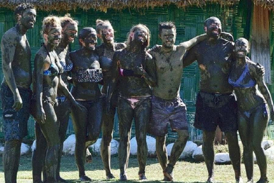 Nadi: Private Tour with Temple, Garden, Markets & Mud Pools - Key Things to Know Before You Book