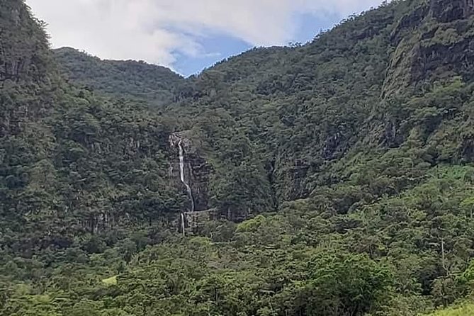 Private Breathtaking Koroyanitu Half Day Waterfall Hike - Heat, effort, and what to pack