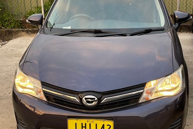 Private Departure Transfer To Nadi Airport From Your Hotel - Friendly drivers and a little Fiji along the road