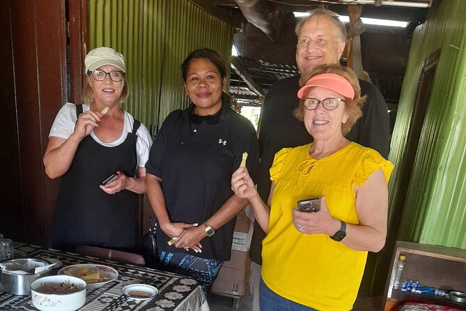 Private Experience of the Authentic Lifestyle of People In Fiji - Sharing food and stories in an Indian home