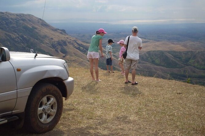 Private Experience of the Authentic Lifestyle of People In Fiji - The welcome at Yavuna village