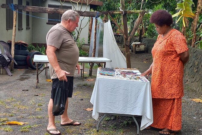 Private Tour :Best of Nadi - Viseisei Back Road offers the most human stop