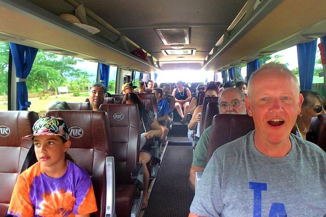 Private Transfer from Nadi Airport to Sigatoka/Outrigger Resort/ Bedarra Inn - Who will get the most from this transfer?