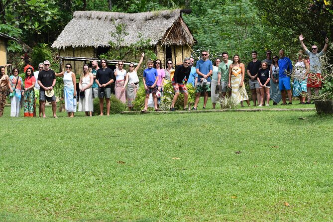 River Tubing Fiji / Suva Shore Excursion Cruise Ship Passengers - How the Guides Shape the Day