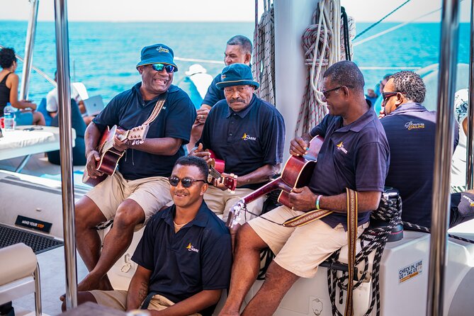 Sabre Sunset Cruise with BBQ Dinner & Drinks - What to pack for a comfortable evening