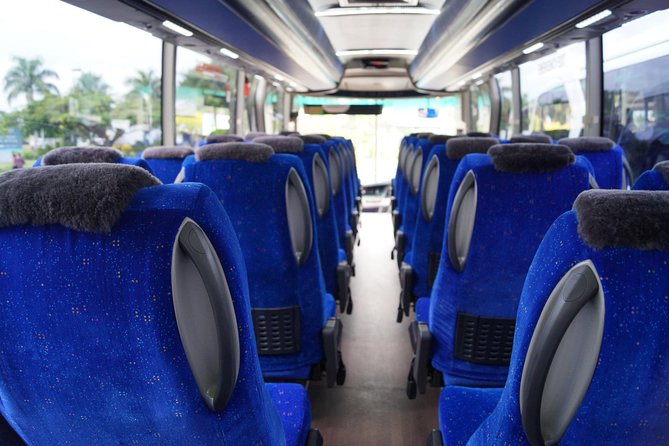 Shared Departure Transfer : Hotel to Airport - Shared transport versus a private taxi