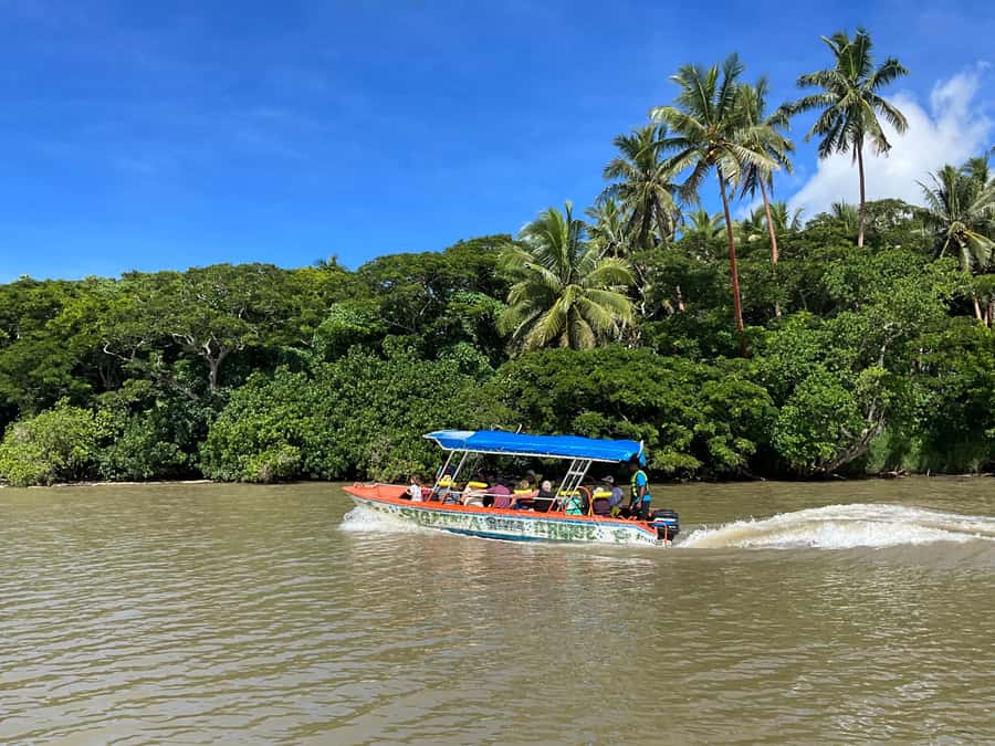 Sigatoka: River Cruise and Salad Bowl Valley Tour - A 45-Minute Cruise Toward the Sand Dunes