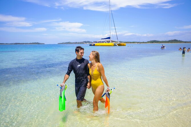 South Sea Sailing Full Day Trip (5 years and above only) - A crew that shapes the mood